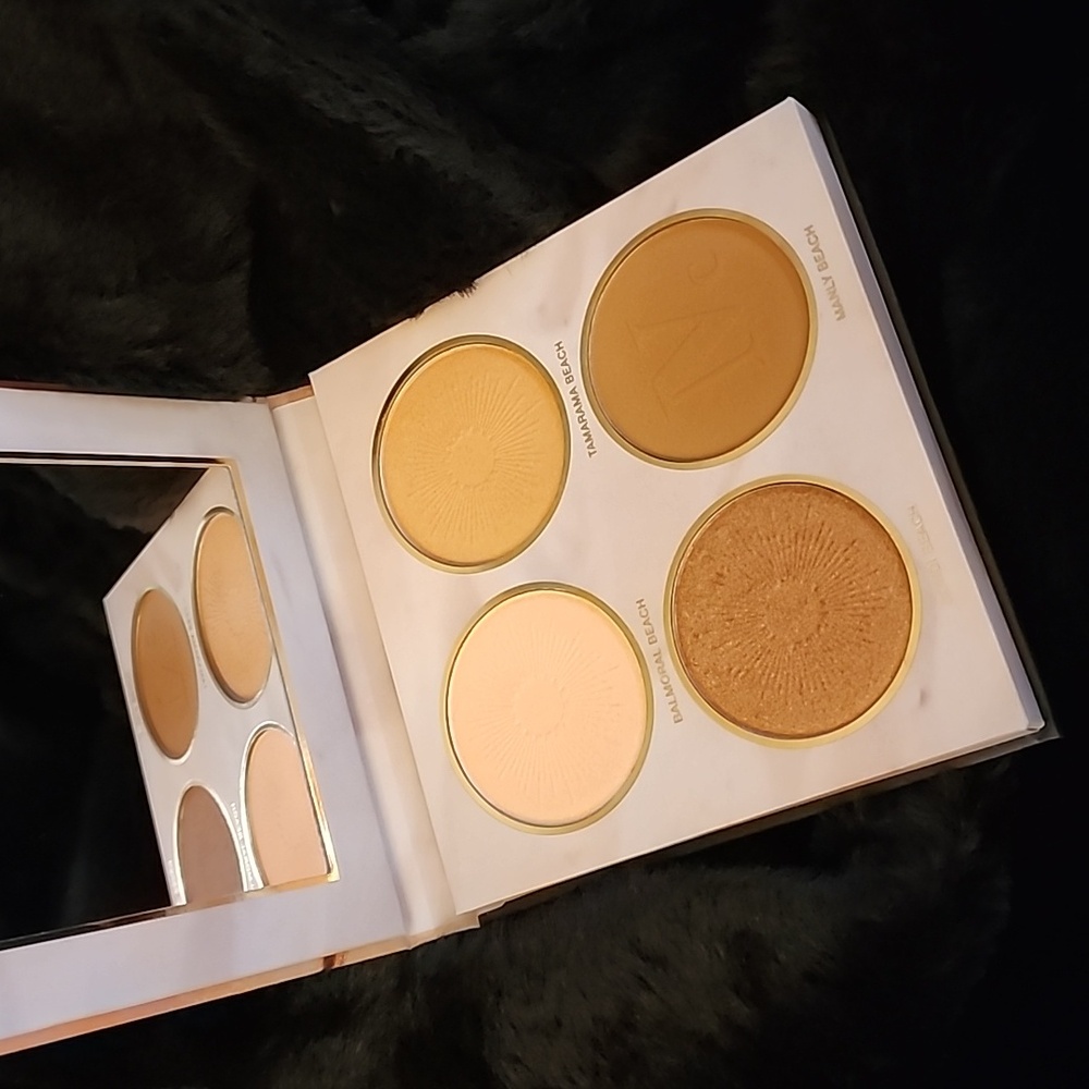 Nomad Women's Shimmering Bronze and Highlighter Full Size